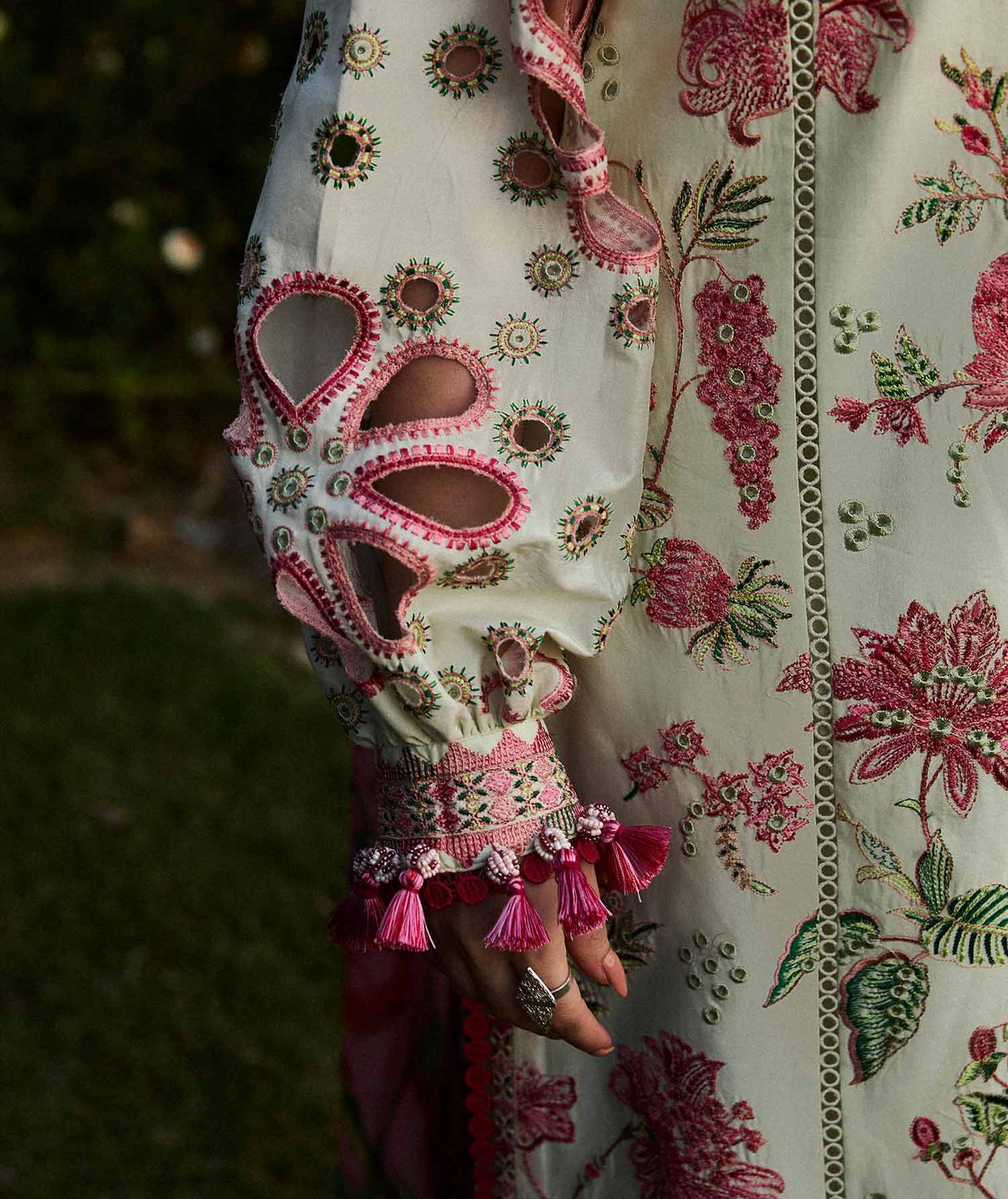 Hussain Rehar S/S Lawn`24 (Fawn)