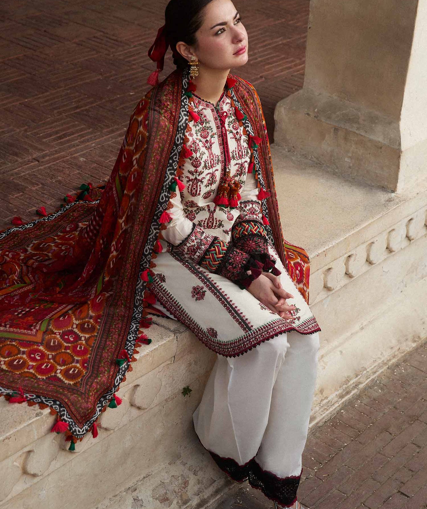 Hussain Rehar S/S Lawn`24 (Fawn)