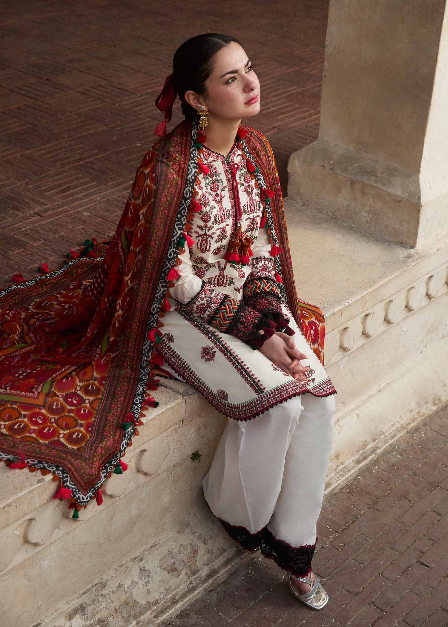 Hussain Rehar S/S Lawn`24 (Fawn)