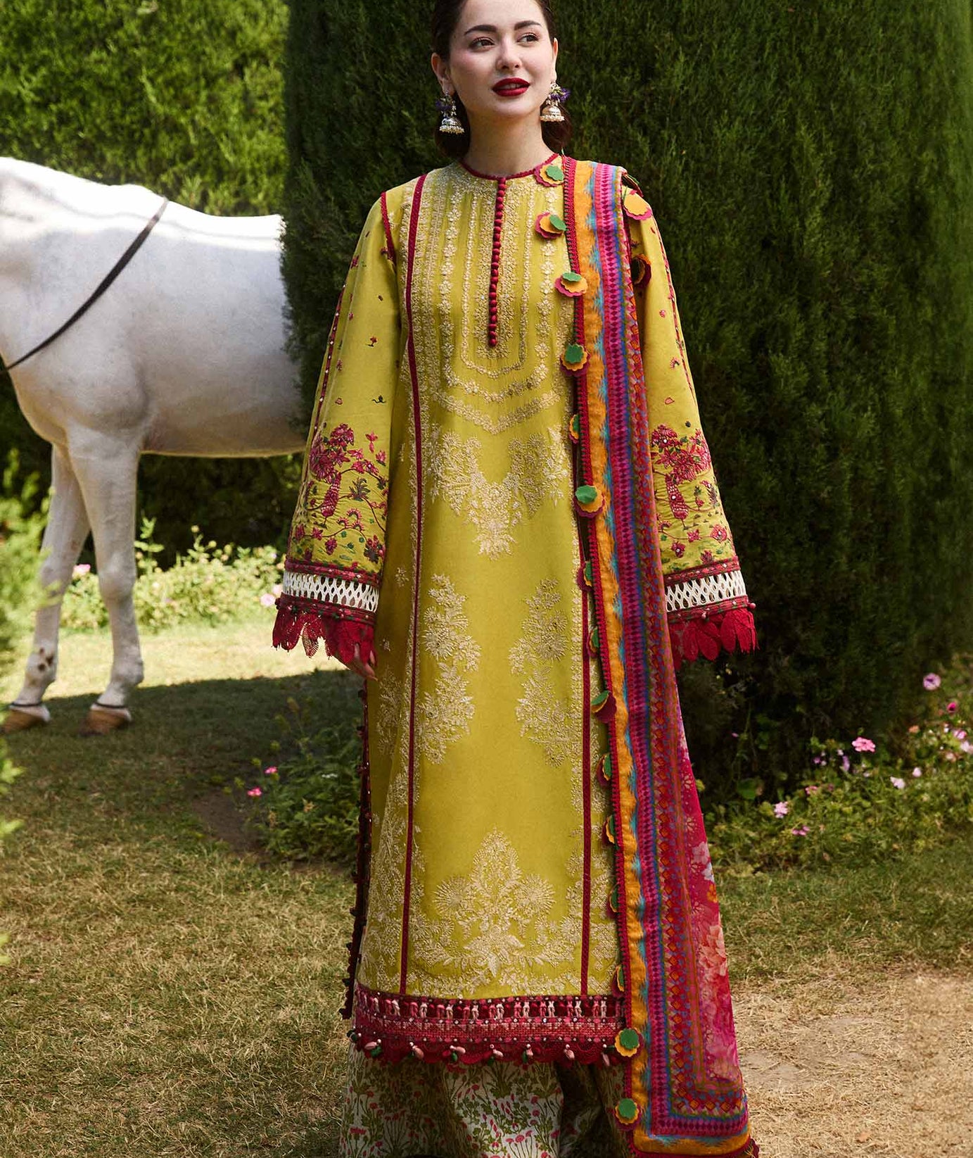Hussain Rehar S/S Lawn`24 (Zest)