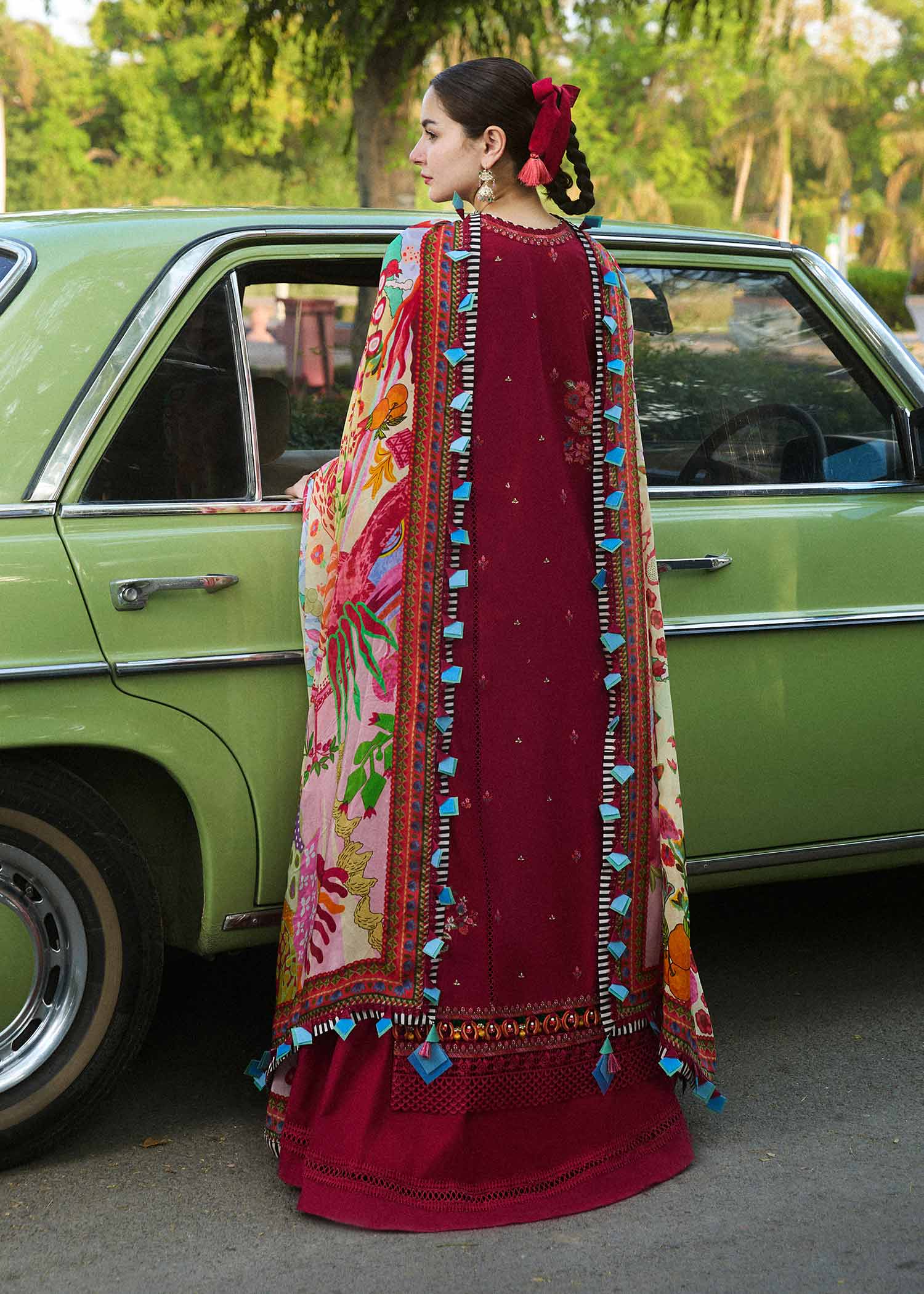 Hussain Rehar S/S Lawn`24 (Bloom)