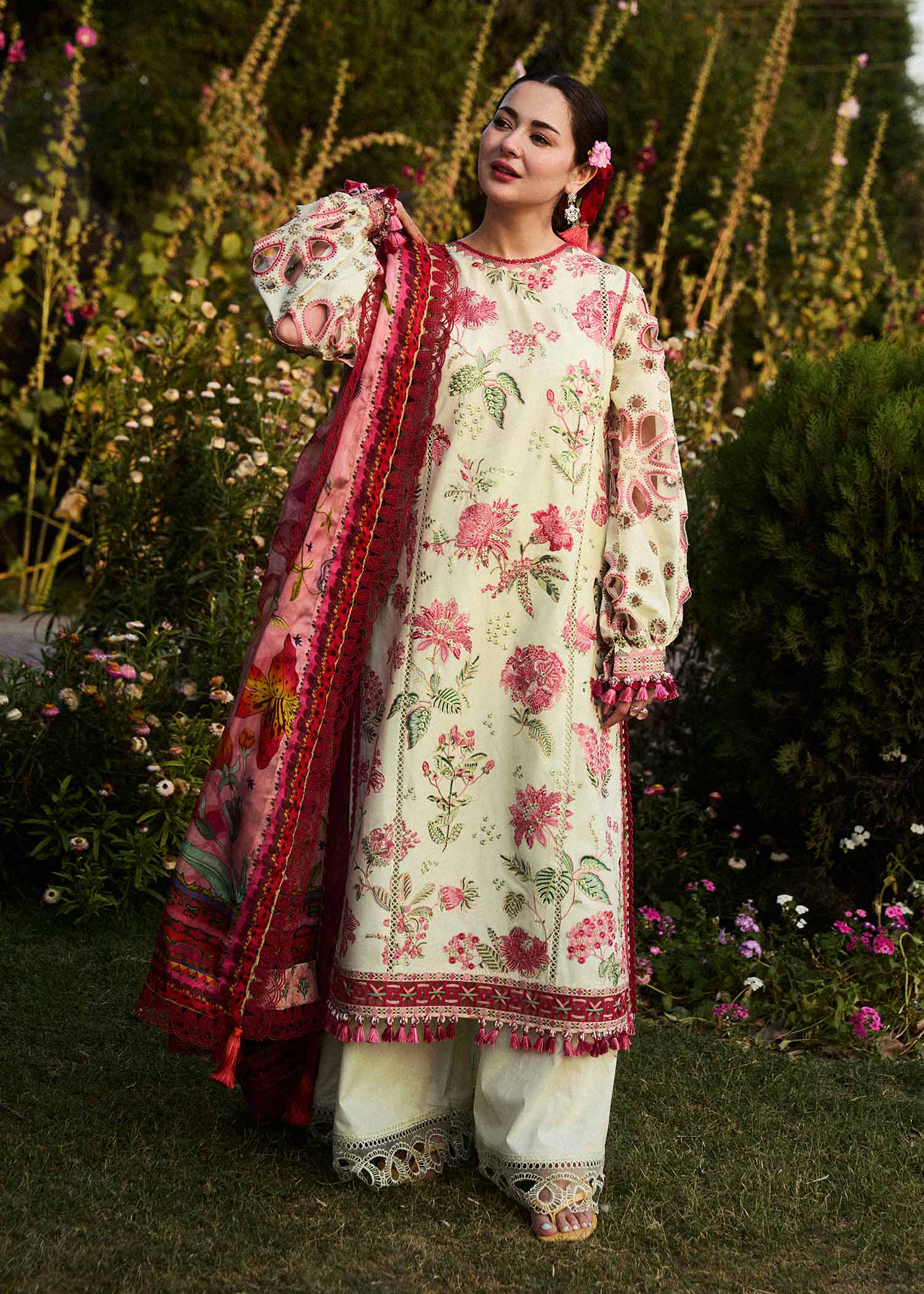 Hussain Rehar S/S Lawn`24 (Gleam)