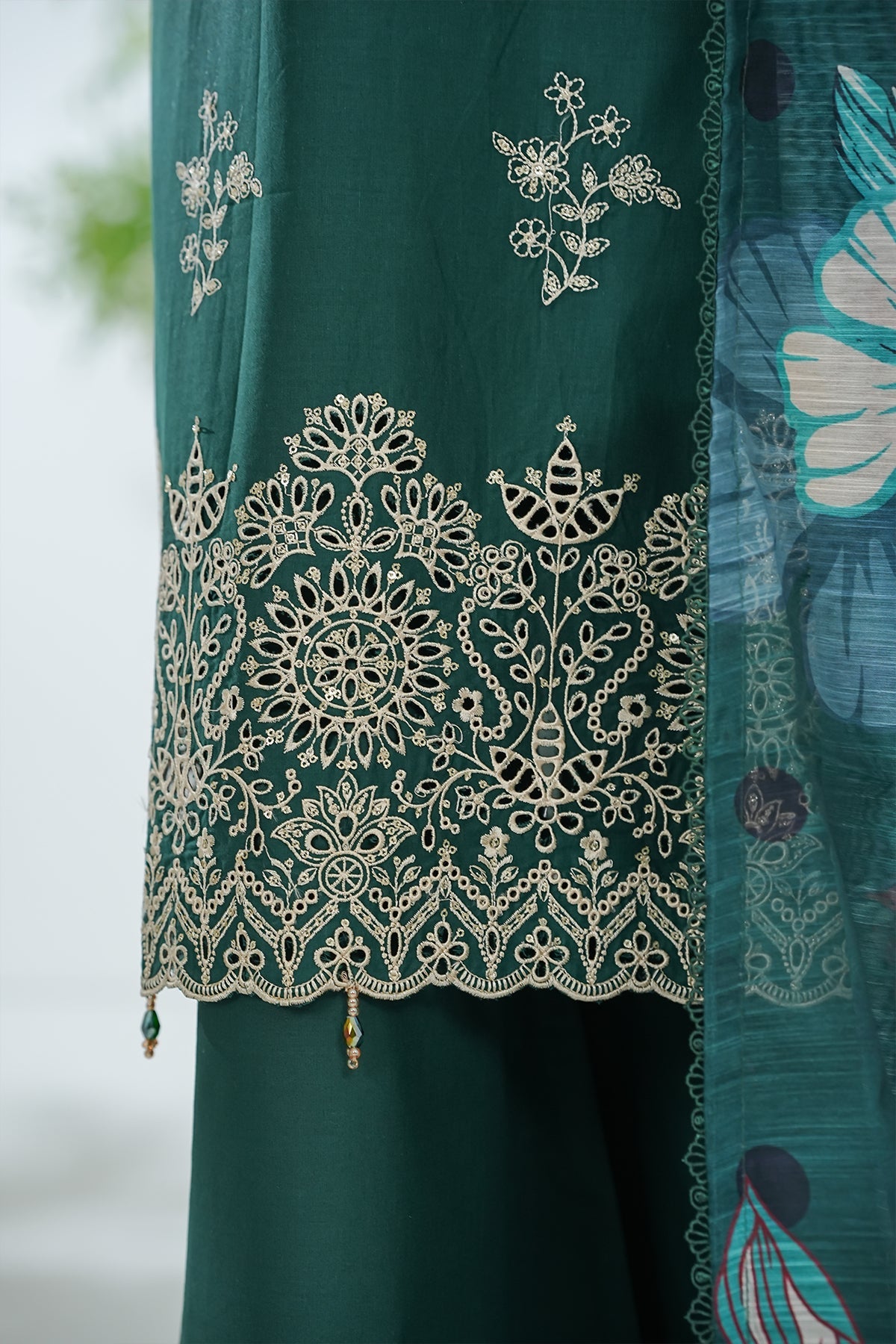 Aifa Eidmilan Emb Lawn'26 EM#26307