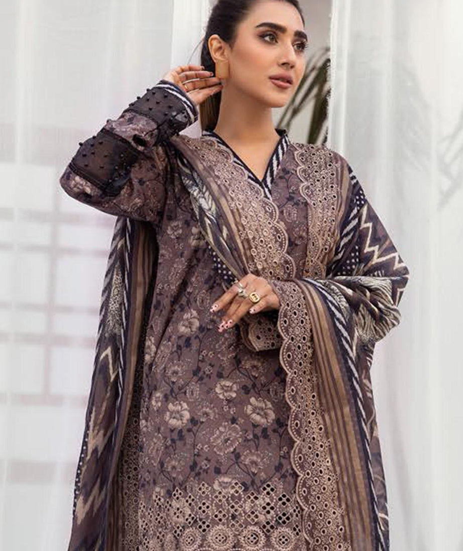 RA Mahees Tilla Lawn`23 V#6 D#05
