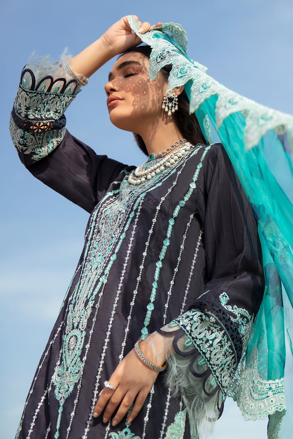 Faixa Faisal By Ittehad Luxury Lawn'22 LL#04 MARVI