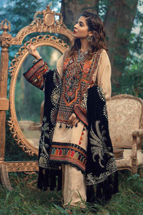 Maryam Hussain Winter Shawl`20 D#7