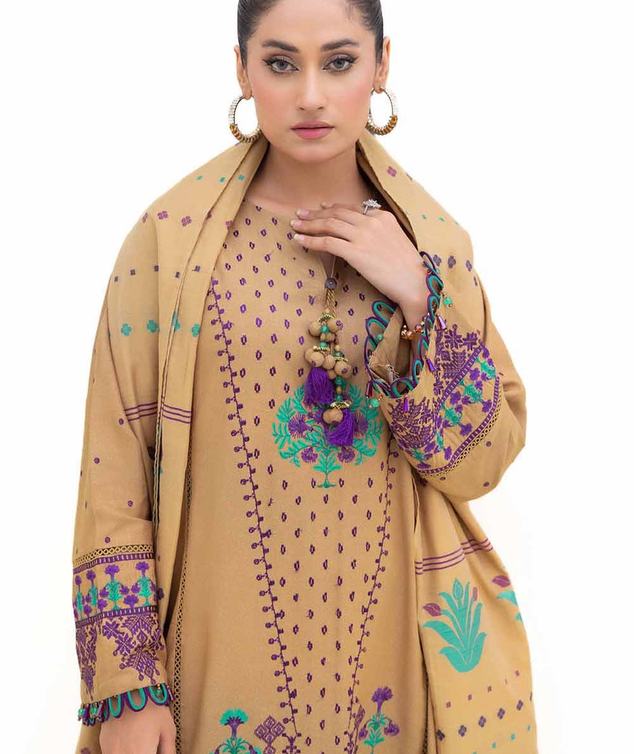 Gul Ahmed Winter'24 MJ#42057