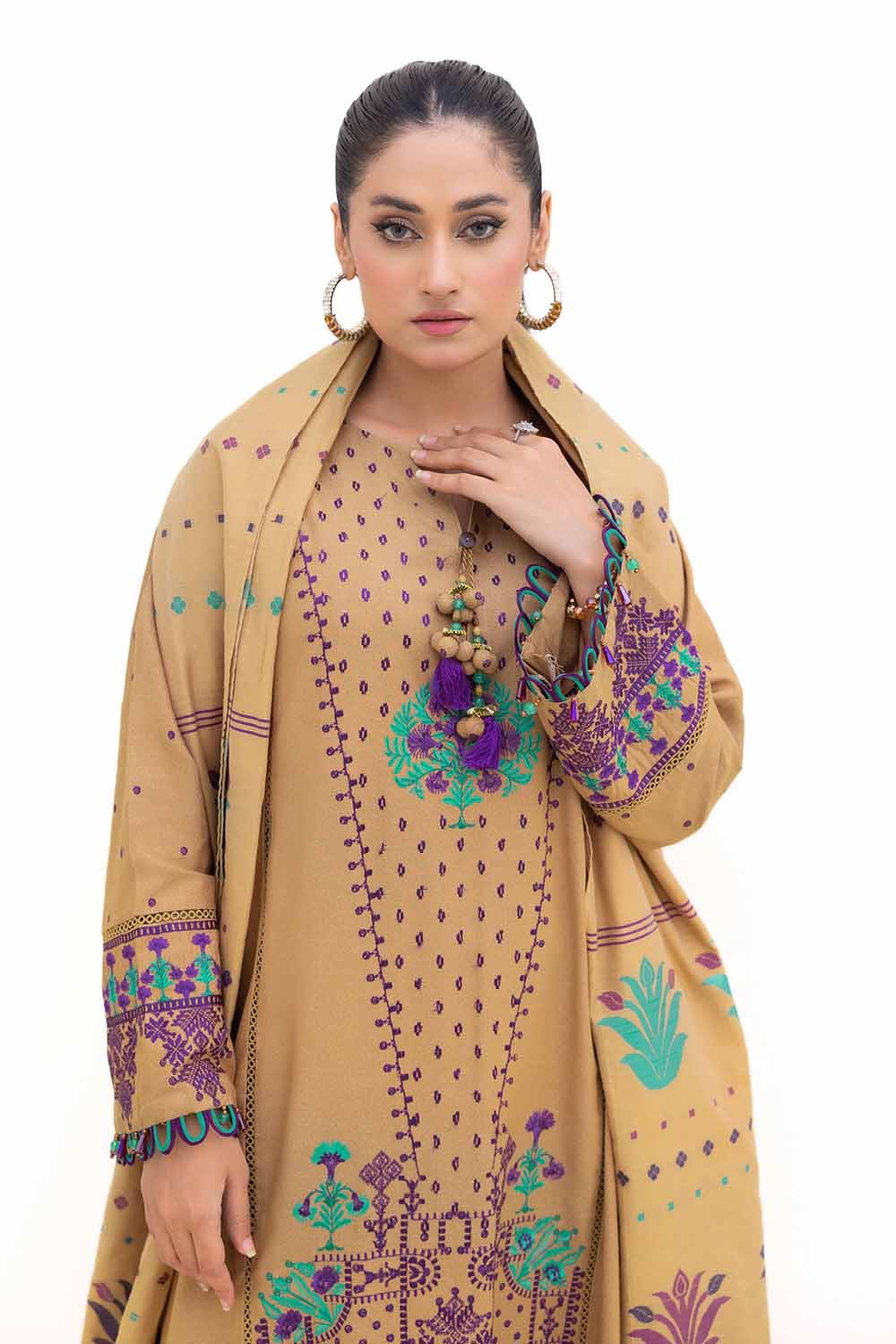 Gul Ahmed Winter'24 MJ#42057