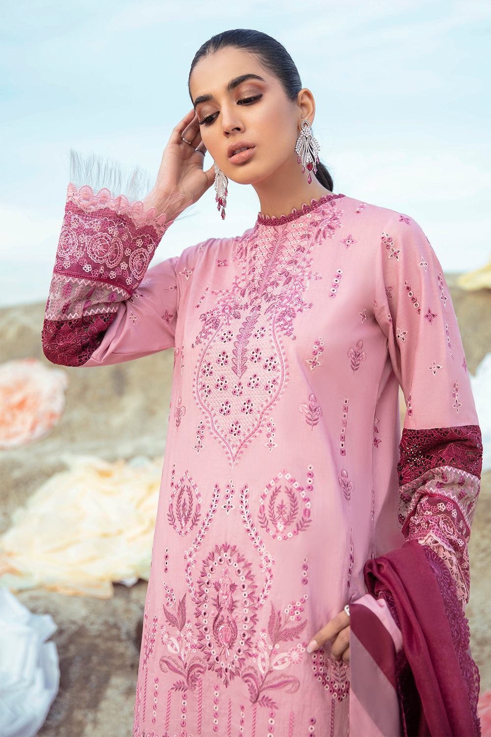Faixa Faisal By Ittehad Luxury Lawn'22 LL#08 MUMTAZ