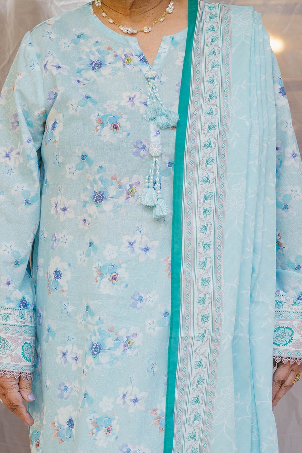Gul Ahmed Summer Lawn'25 CL#52128-B
