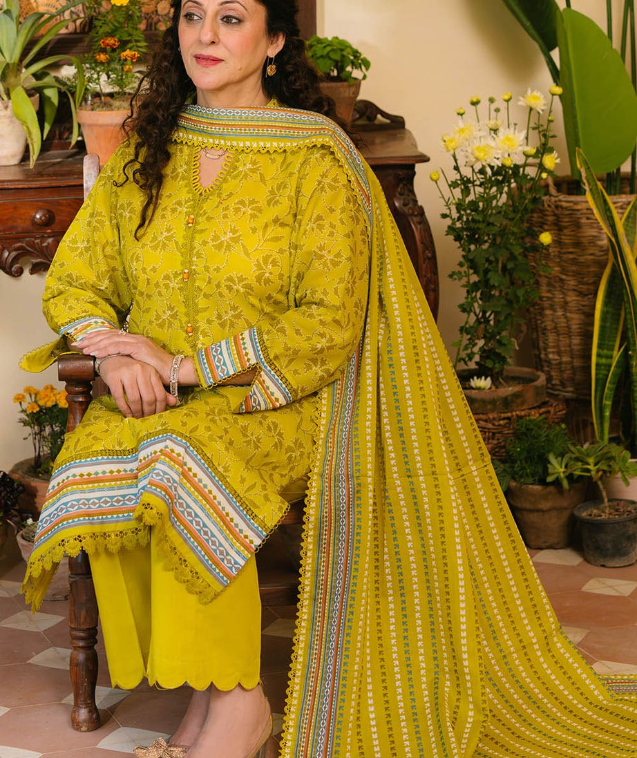 Gul Ahmed Summer Lawn'25 CL#42301