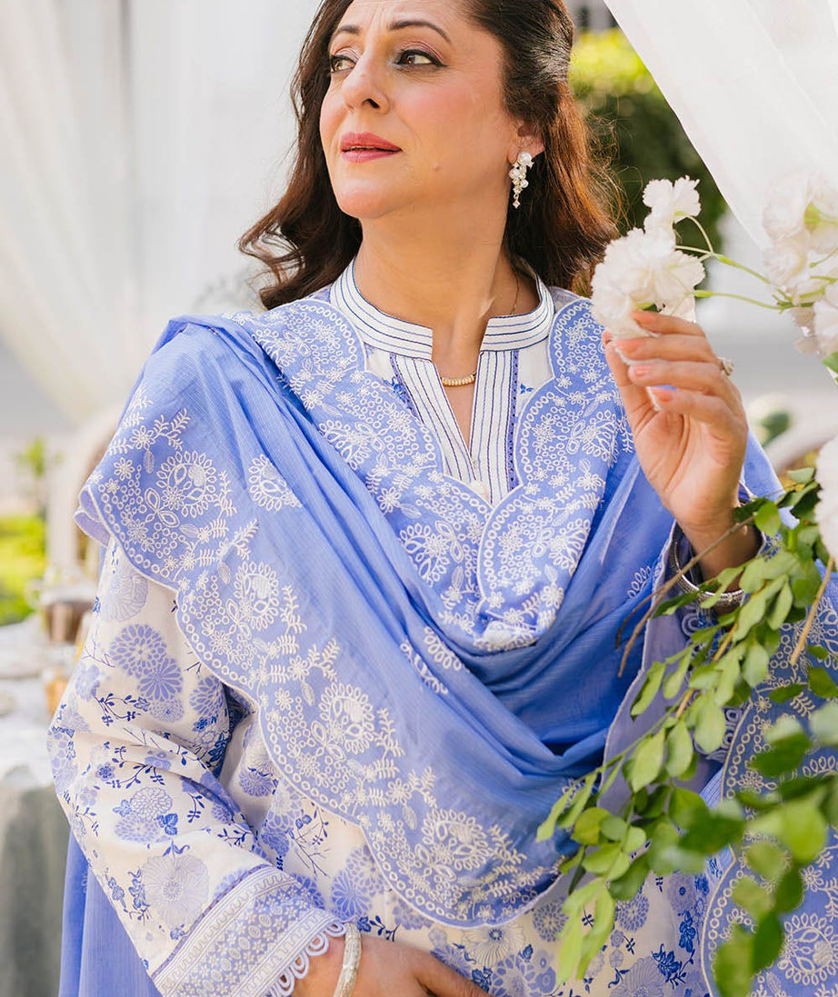 Gul Ahmed Summer Lawn'25 DN#52011-A