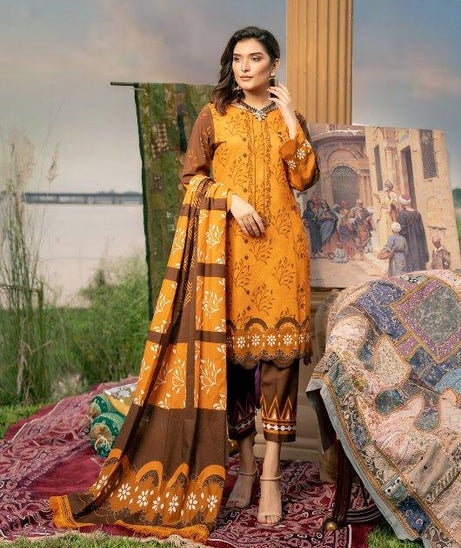 Noorma Kaamal Wintry Khaddar'21 D#6 Lily