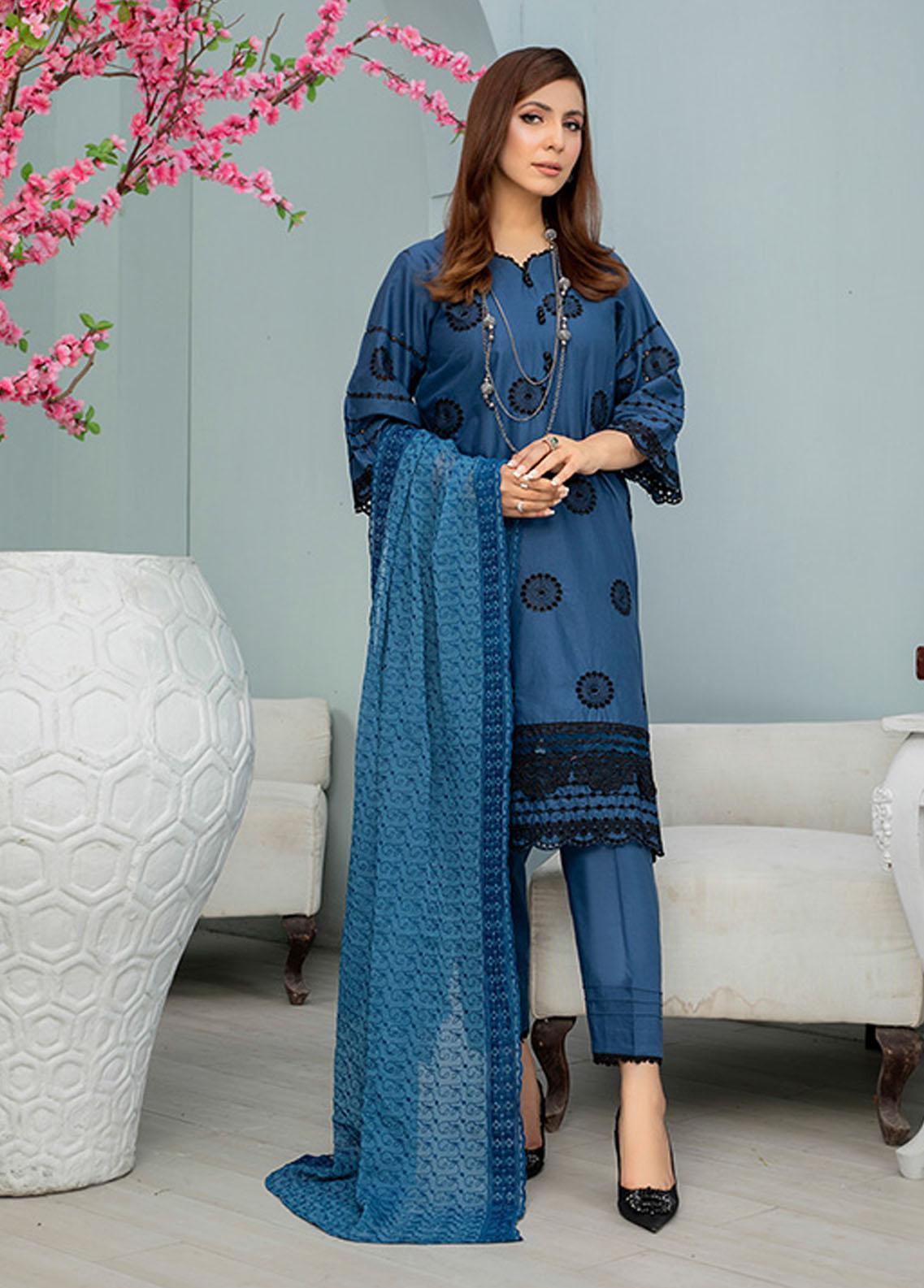 Noorma Kaamal Festive Lawn`23 D#04