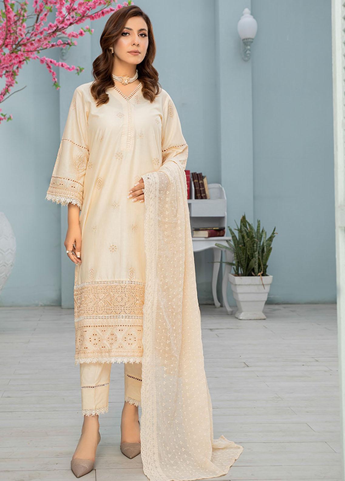 Noorma Kaamal Festive Lawn`23 D#10