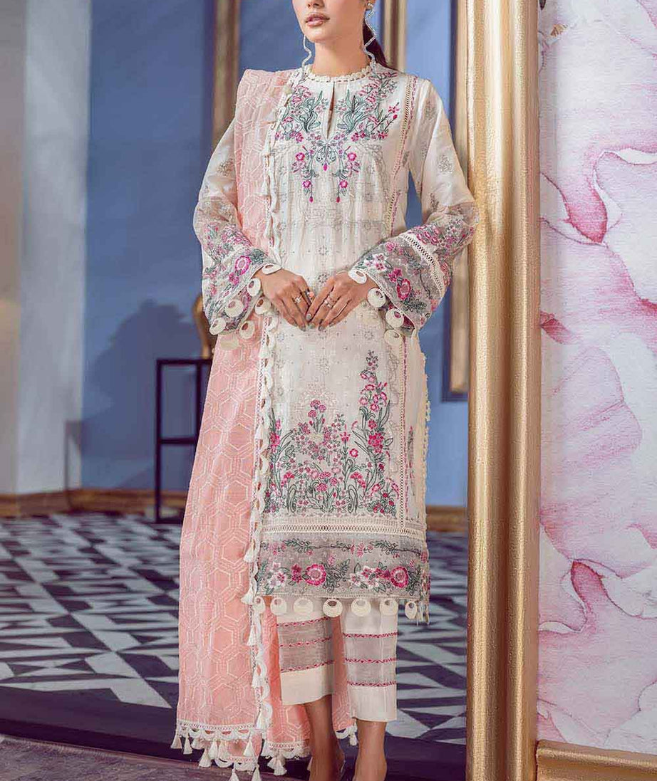 Gul Ahmed Summer`22 PC-22002
