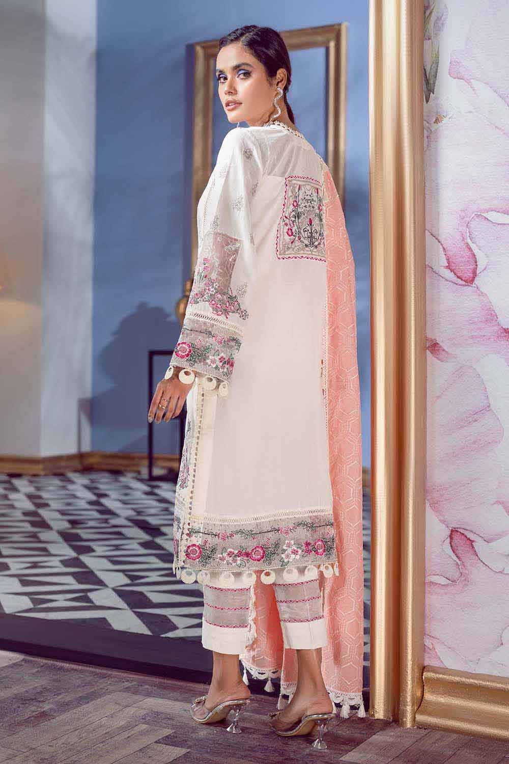 Gul Ahmed Summer`22 PC-22002
