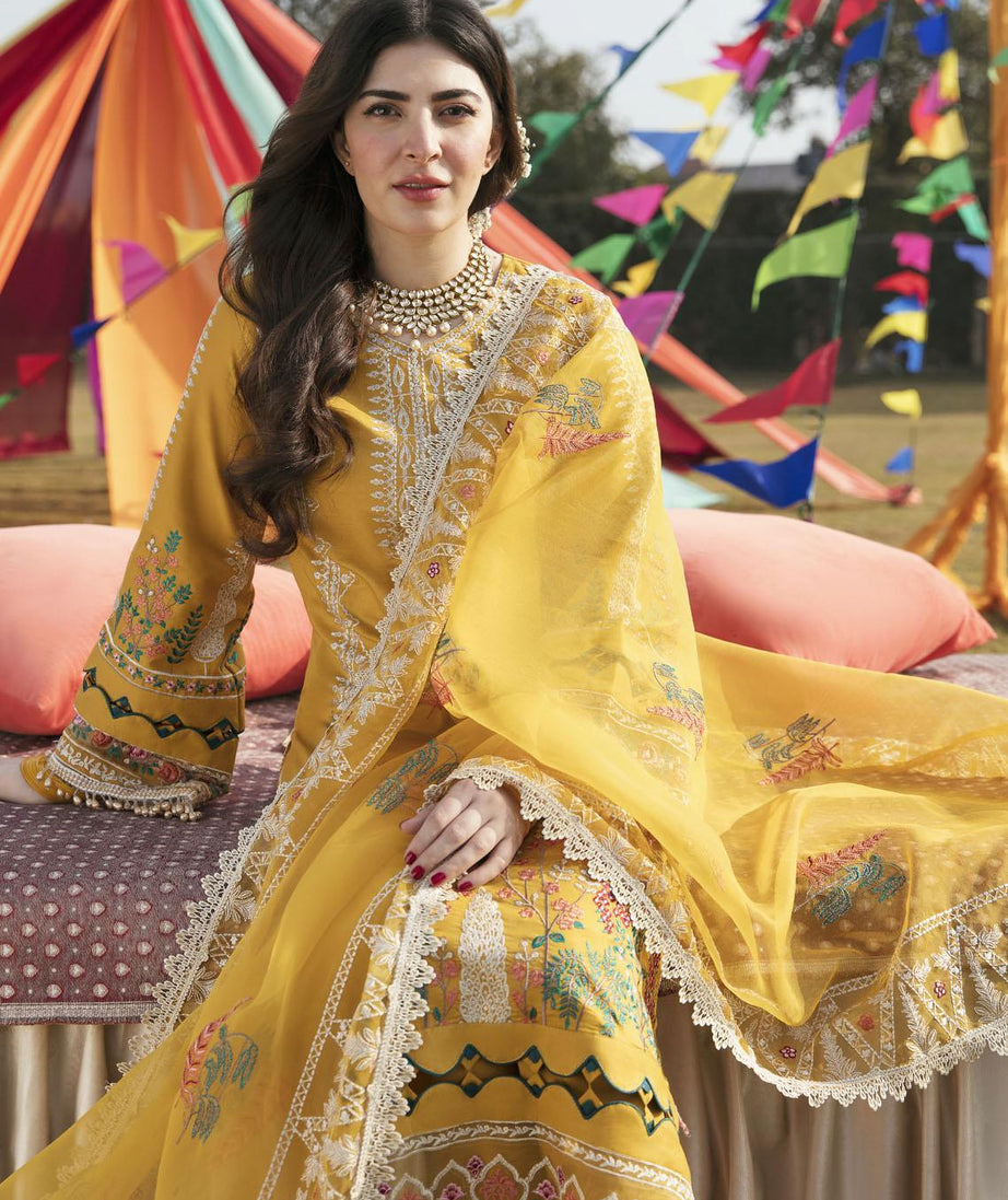 Parishay Luxury Lawn`23 D#09