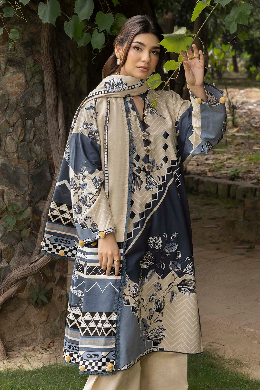 Gul Ahmed W/Essentials`25 K#52023