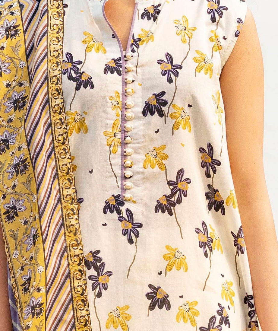 Gul Ahmed Summer Lawn'25 CL#52455