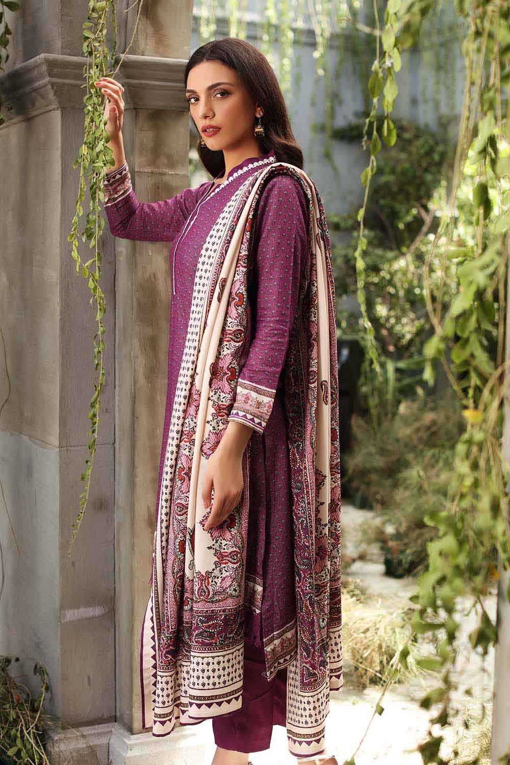 Gul Ahmed Winter Collection`22 AY#12034-A