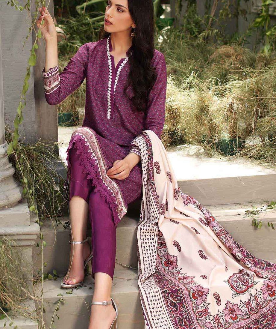 Gul Ahmed Winter Collection`22 AY#12034-A