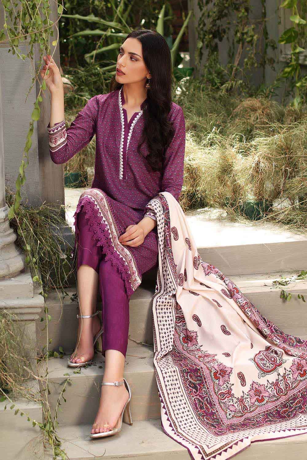 Gul Ahmed Winter Collection`22 AY#12034-A