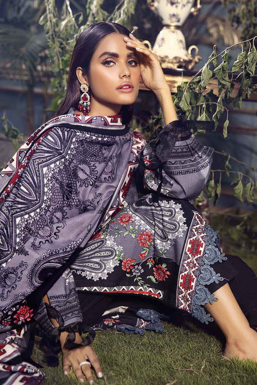 Gul Ahmed Winter Collection`22 AP#12067