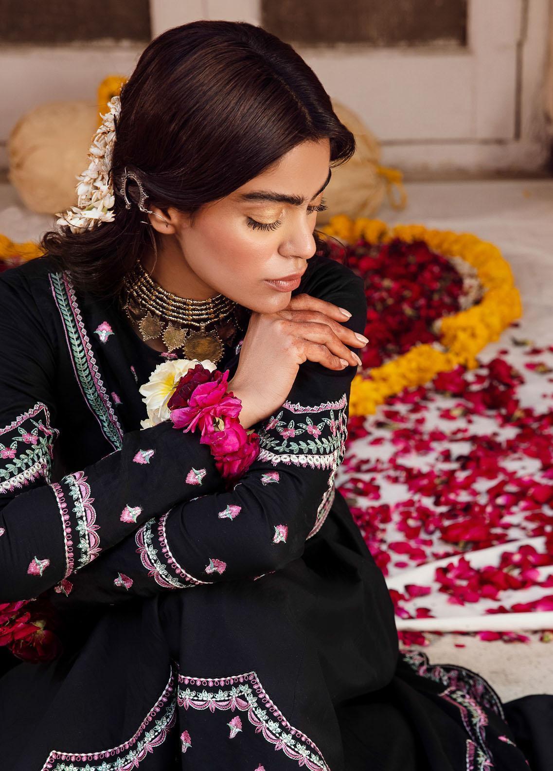 Raqs Ayzel Festive Emb Lawn'23 AZL#10