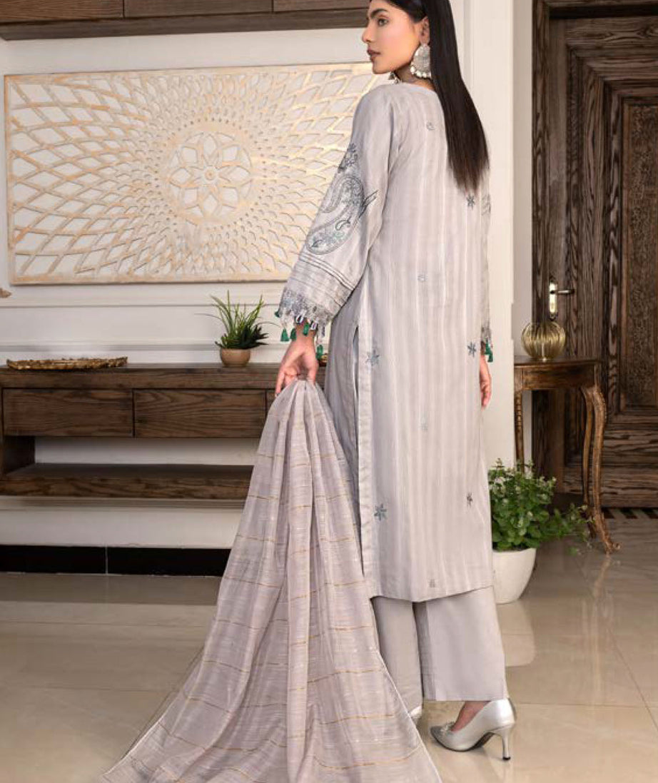 Noor Jahan R/Qamar Emb Lawn'24 (Grey)