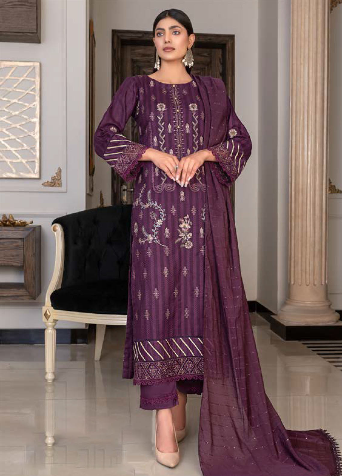 Noor Jahan R/Qamar Emb Lawn'24 (Purple)