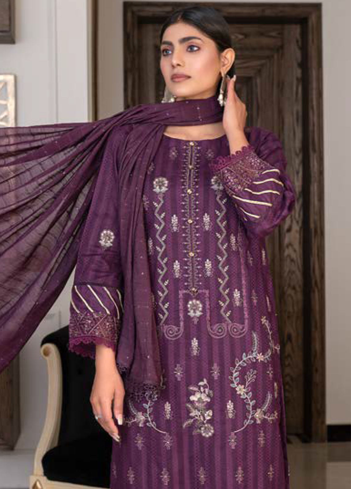 Noor Jahan R/Qamar Emb Lawn'24 (Purple)
