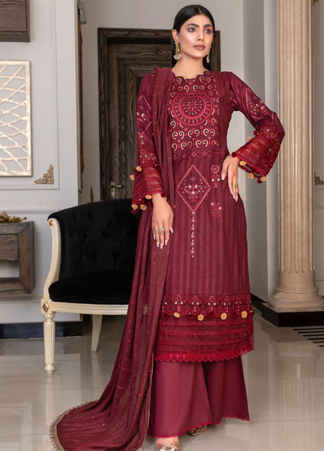 Noor Jahan R/Qamar Emb Lawn'24 (Maroon)