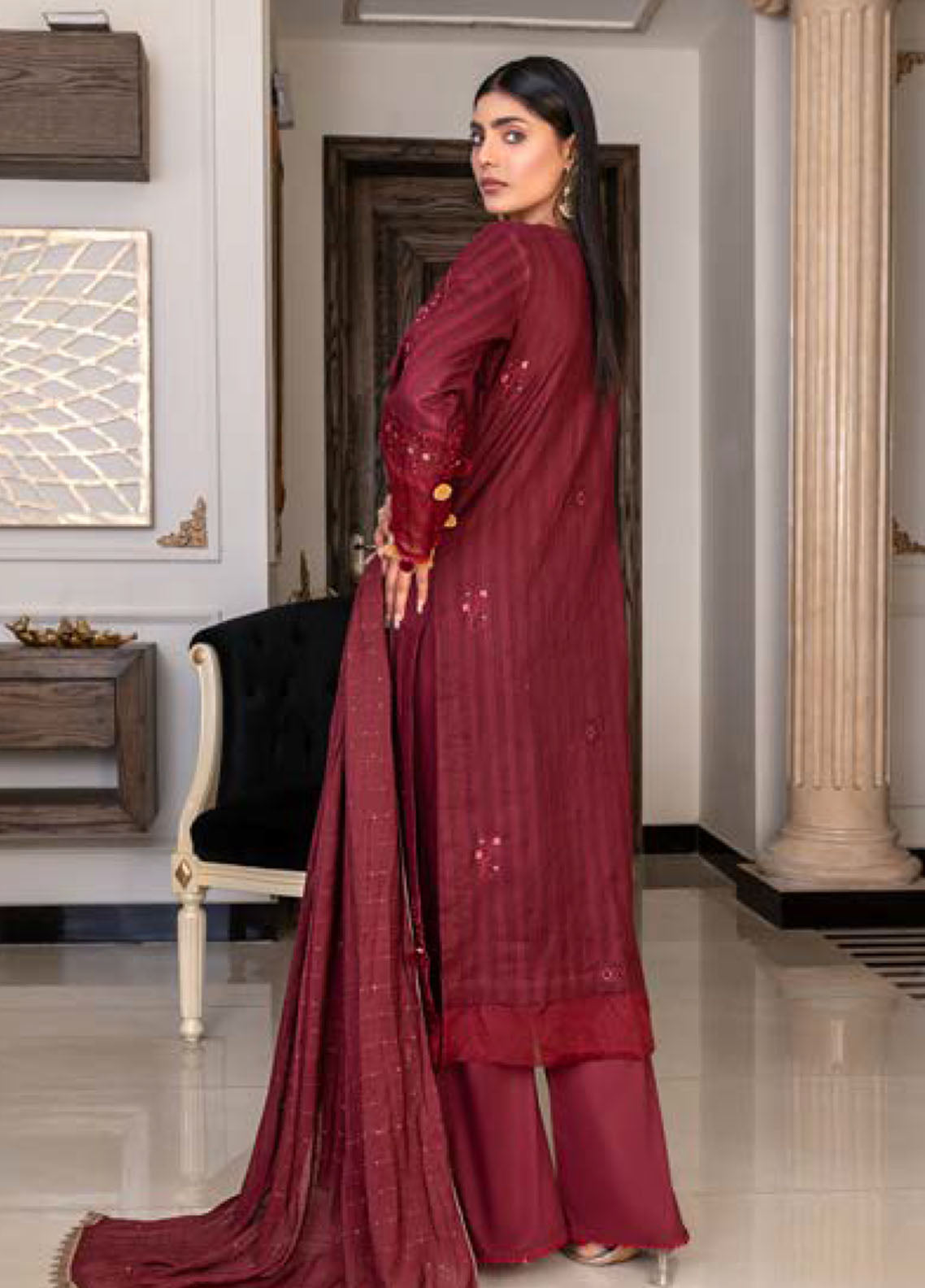 Noor Jahan R/Qamar Emb Lawn'24 (Maroon)