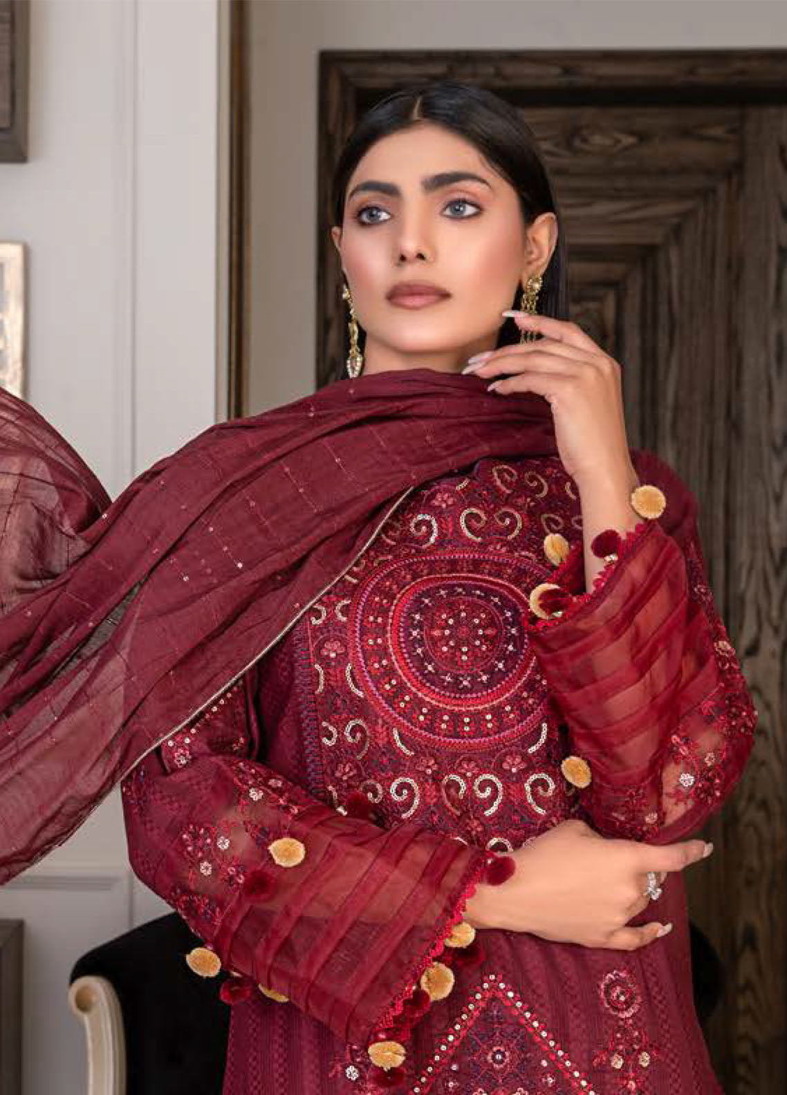 Noor Jahan R/Qamar Emb Lawn'24 (Maroon)