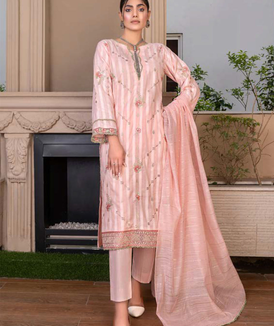 Noor Jahan R/Qamar Emb Lawn'24 (L Pink)