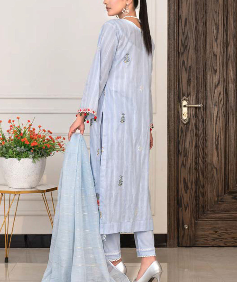 Noor Jahan R/Qamar Emb Lawn'24 (S Blue)