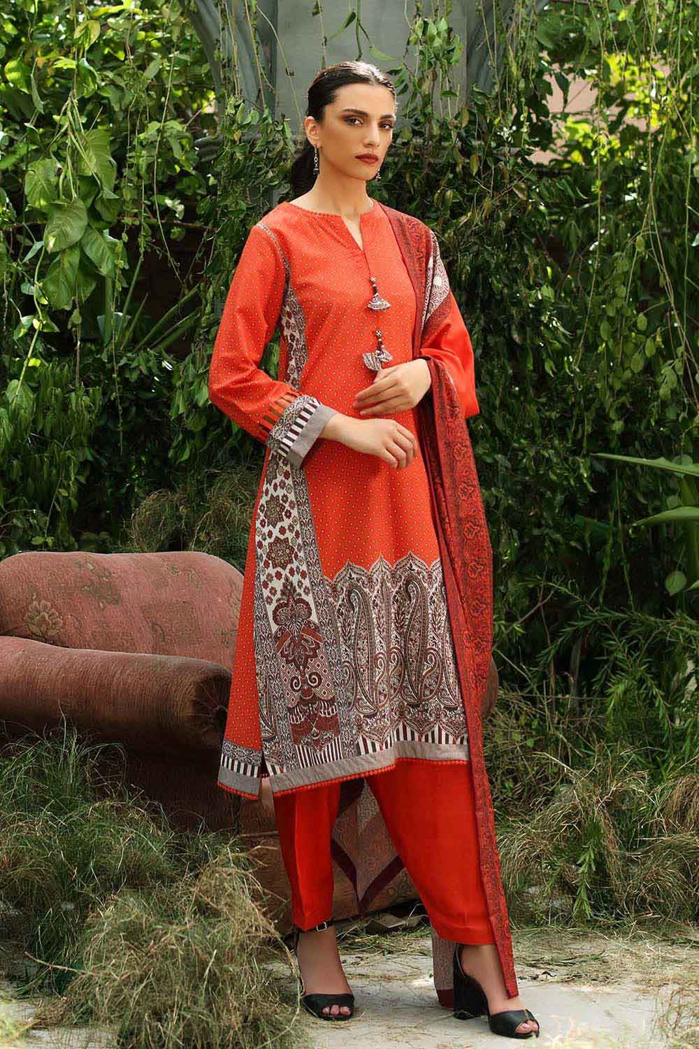 Gul Ahmed Winter Collection`22 AY#12022-A