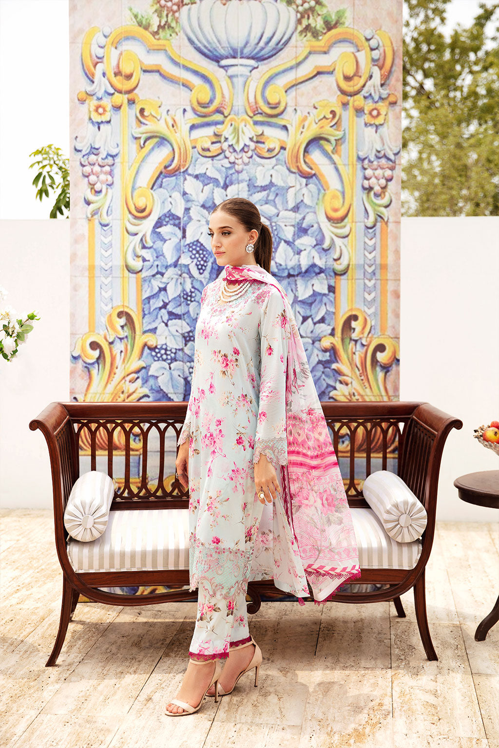 Ramsha Rangrez L/Lawn'25 Vol-6 D#610