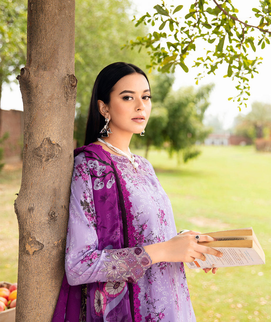 Ramsha Rangrez L/Lawn'25 Vol-6 D#606