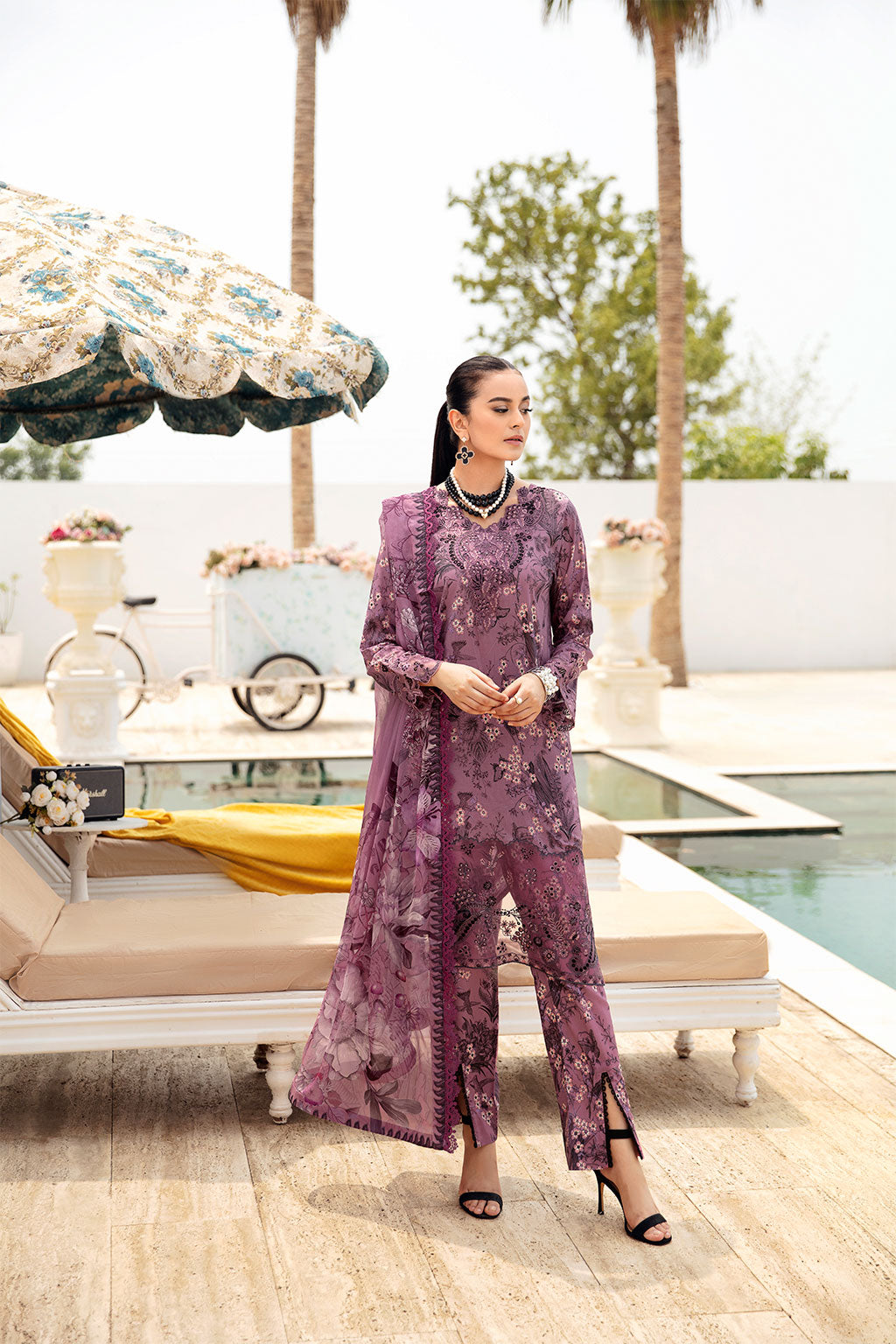 Ramsha Rangrez L/Lawn'25 Vol-6 D#609