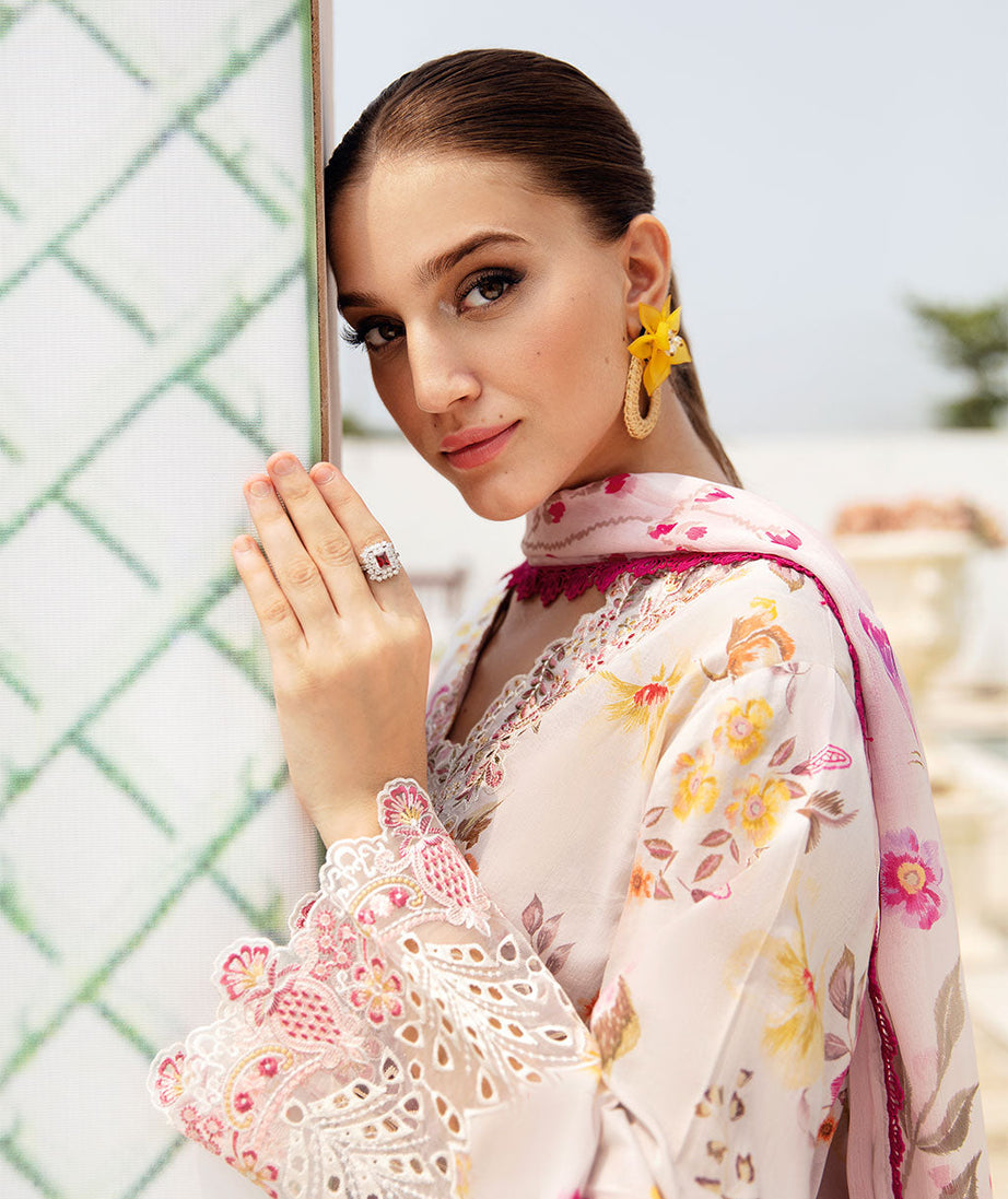 Ramsha Rangrez L/Lawn'25 Vol-6 D#608