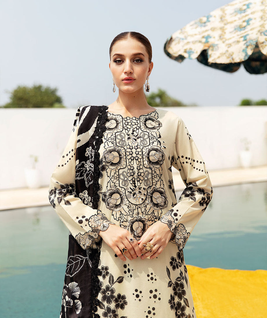 Ramsha Rangrez L/Lawn'25 Vol-6 D#602