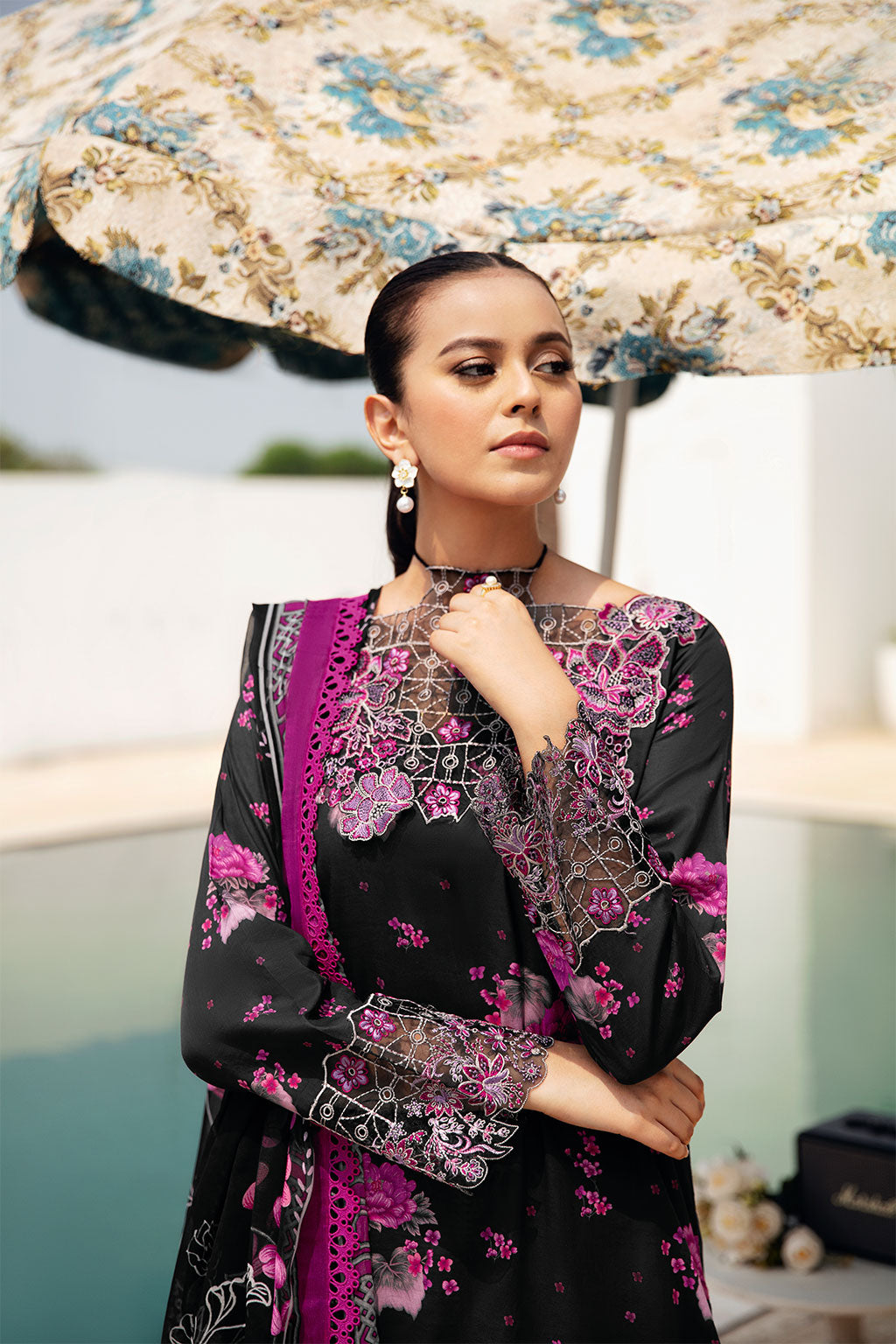 Ramsha Rangrez L/Lawn'25 Vol-6 D#601