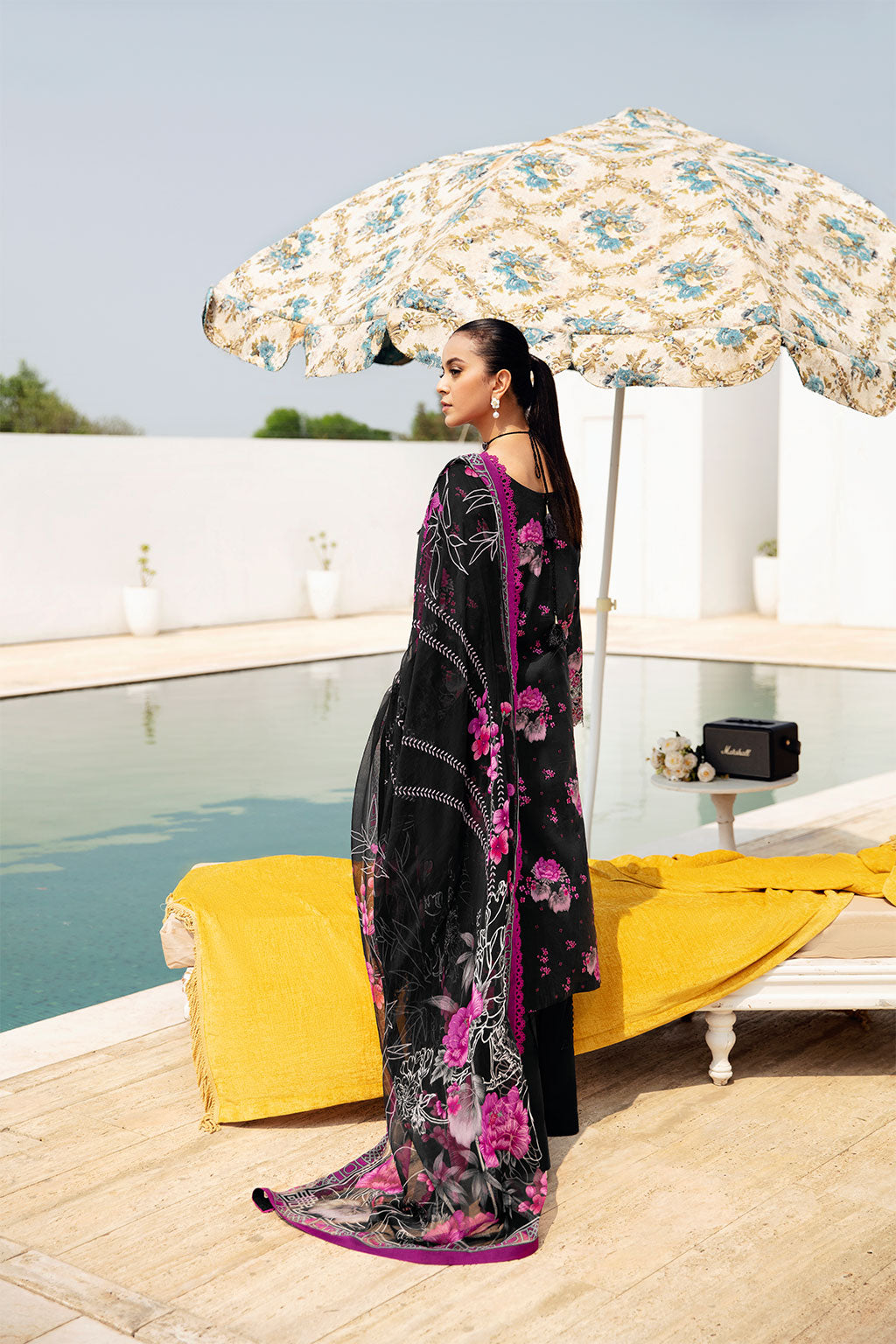 Ramsha Rangrez L/Lawn'25 Vol-6 D#601