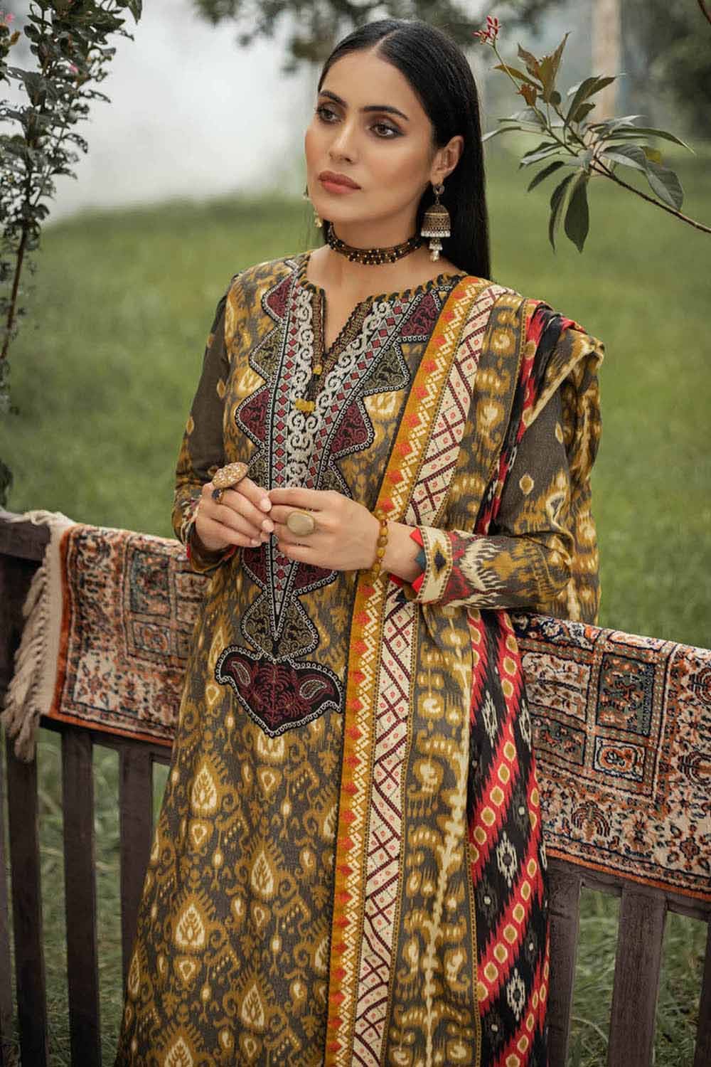 Gul Ahmed Winter Collection`22 K#22058