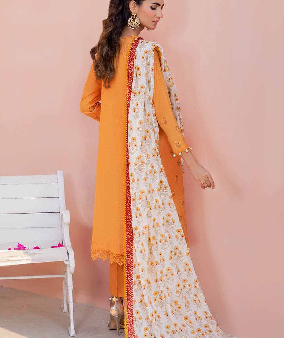 Gul Ahmed Lawn`23 CL#32143 A