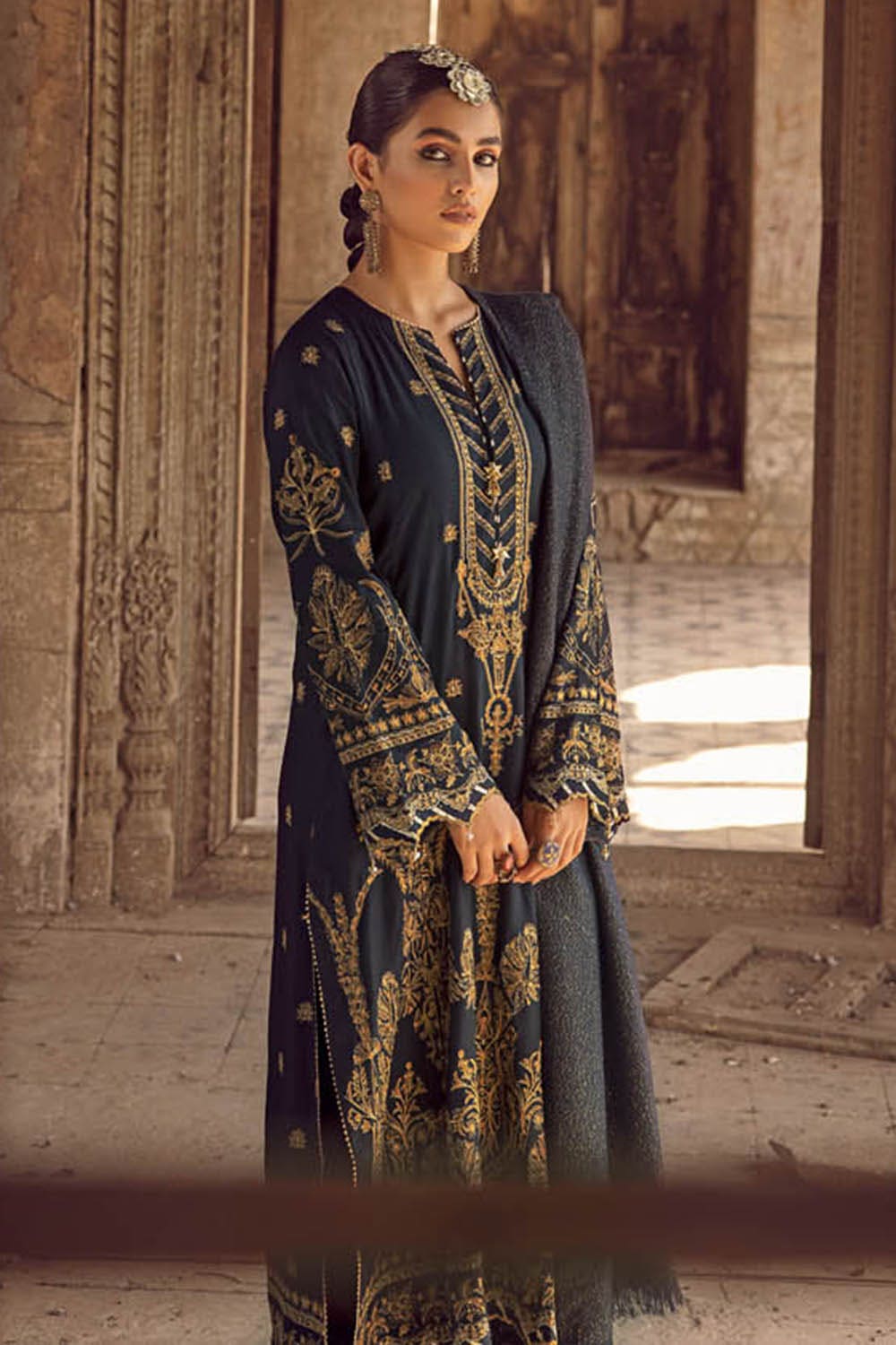 Gul Ahmed Winter Collection`22 AP#22018