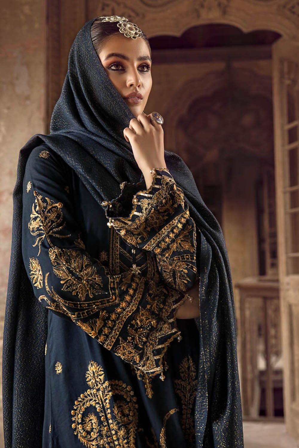 Gul Ahmed Winter Collection`22 AP#22018