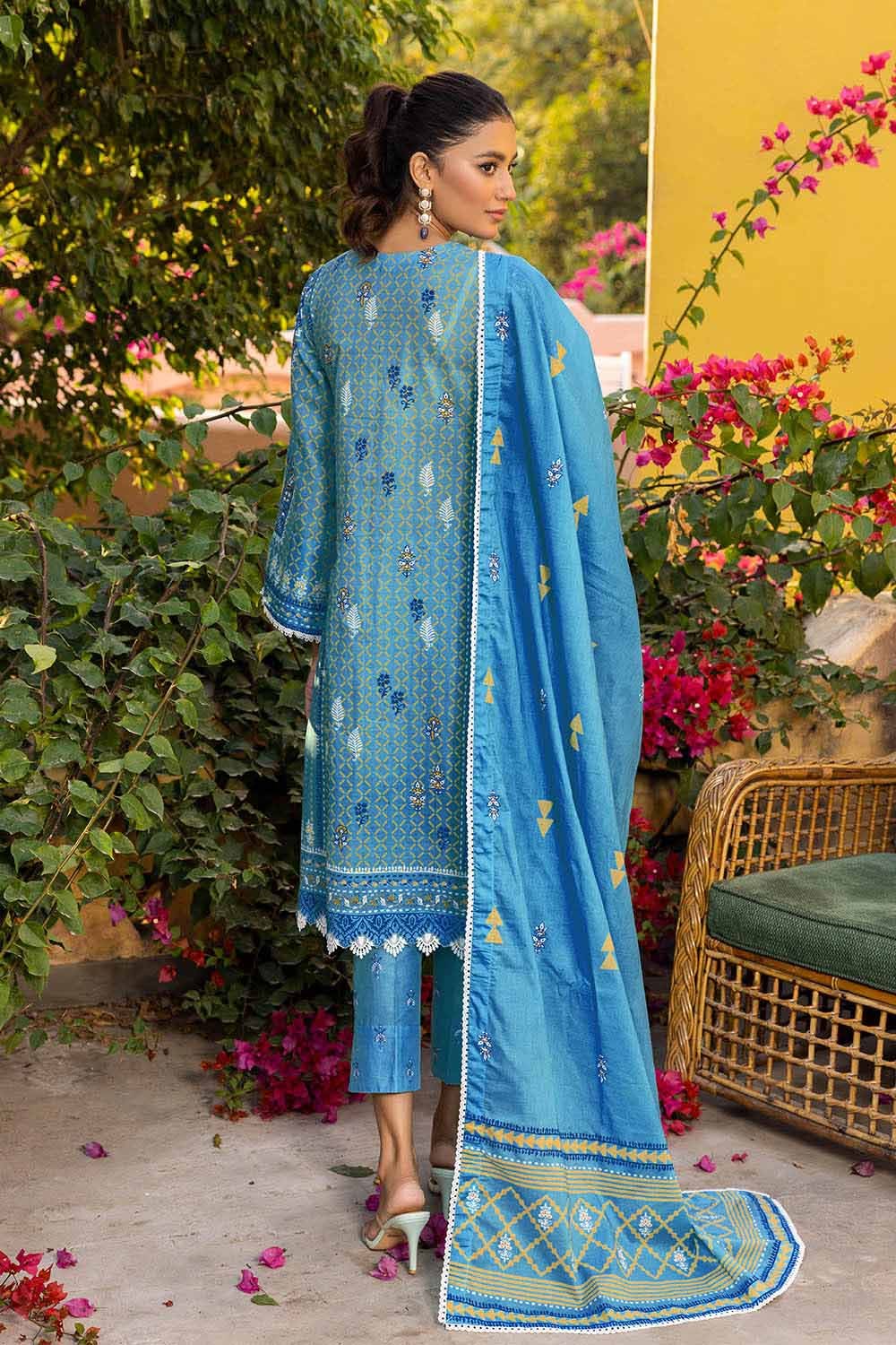 Gul Ahmed Lawn`23 CL#32120 A